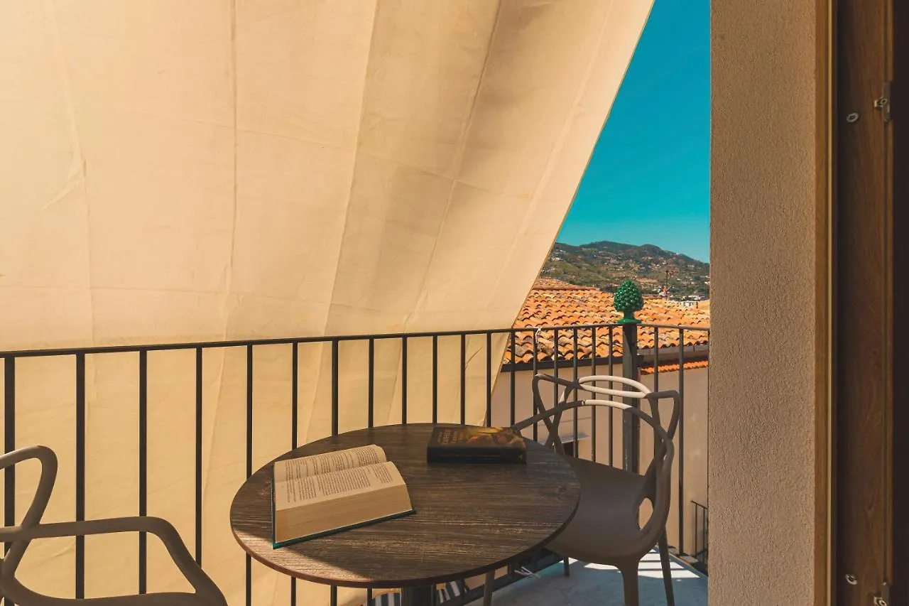 Apartment Triskelis Luxury Suite 46 Cefalu Italy